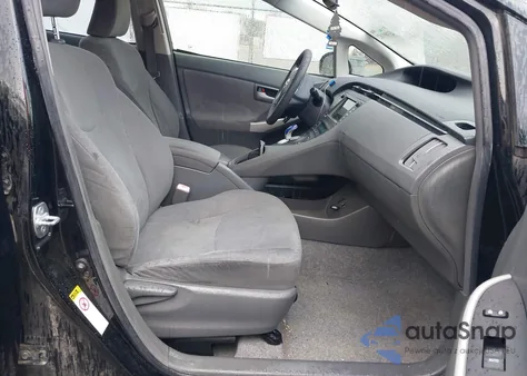 2010 Toyota Prius Iii from USA, damaged, VIN JTDKN3DU6A1003750